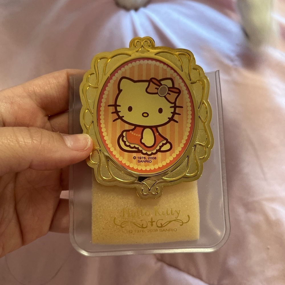 Rare 2008 Sanrio Hello Kitty Handheld Mirror. Never Used.
